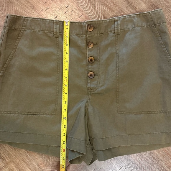 LOFT Women's Casual Button Front Utility Linen Blend Shorts Fresh Ivy Green - 16 - Picture 8 of 16